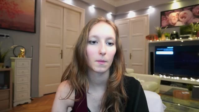Gallery image thumbnail from Kira9's myfreecams stream on, 09/26/2025, 23:04 image 18 of 20