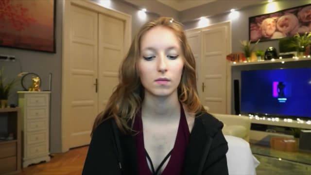 Gallery image thumbnail from Kira9's myfreecams stream on, 09/26/2025, 23:04 image 6 of 20