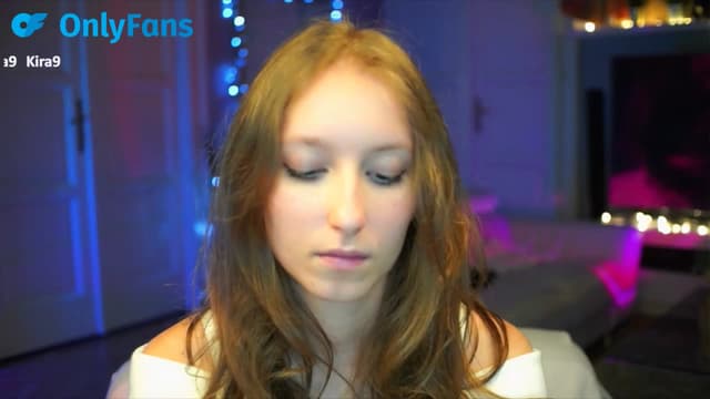 Gallery image thumbnail from Kira9's myfreecams stream on, 09/28/2025, 21:02 image 5 of 20
