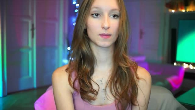 Gallery image thumbnail from Kira9's myfreecams stream on, 10/05/2025, 18:50 image 6 of 20