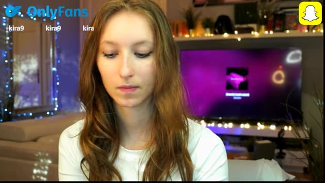 Gallery image thumbnail from Kira9's myfreecams stream on, 10/11/2025, 14:45 image 18 of 20