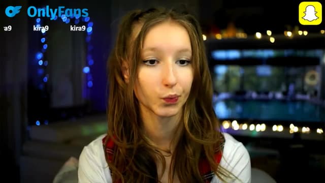 Gallery image thumbnail from Kira9's myfreecams stream on, 10/16/2025, 16:43 image 3 of 20