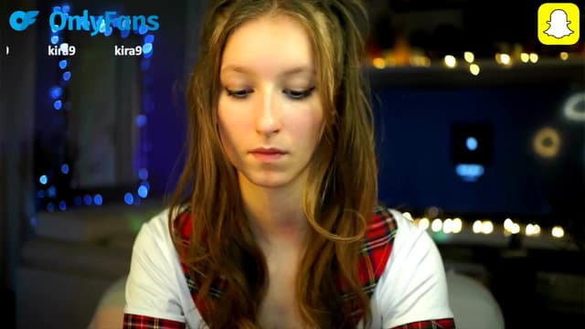 Gallery image thumbnail from Kira9's myfreecams stream on, 10/16/2025, 20:54 image 17 of 20