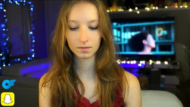 Gallery image thumbnail from Kira9's myfreecams stream on, 10/19/2025, 19:39 image 11 of 20