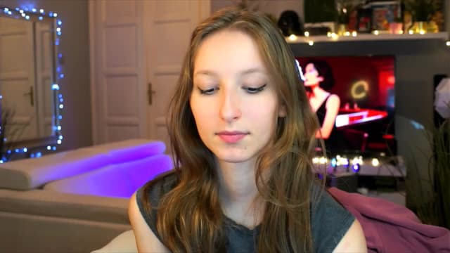 Gallery image thumbnail from Kira9's myfreecams stream on, 10/25/2025, 15:43 image 1 of 20