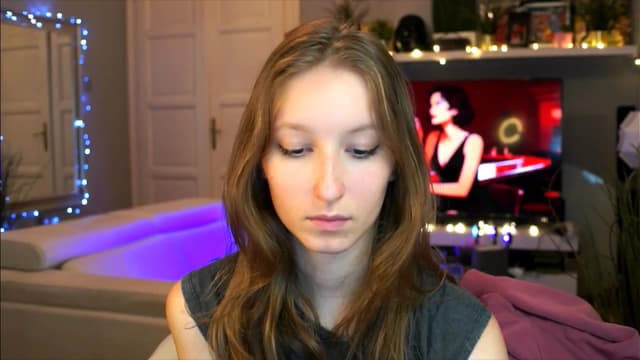 Gallery image thumbnail from Kira9's myfreecams stream on, 10/25/2025, 15:43 image 15 of 20
