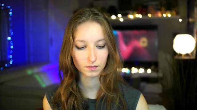 Gallery image thumbnail from Kira9's myfreecams stream on, 10/25/2025, 19:52 image 13 of 20