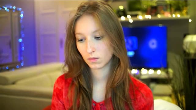 Gallery image thumbnail from Kira9's myfreecams stream on, 10/26/2025, 17:49 image 13 of 20