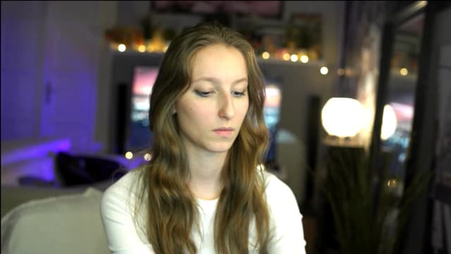 Gallery image thumbnail from Kira9's myfreecams stream on, 11/02/2025, 21:38 image 5 of 20