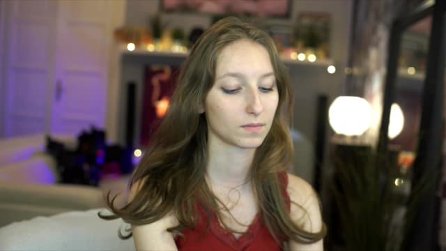 Gallery image thumbnail from Kira9's myfreecams stream on, 11/03/2025, 18:58 image 8 of 20