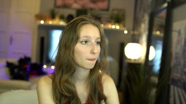 Gallery image thumbnail from Kira9's myfreecams stream on, 11/03/2025, 21:20 image 20 of 20