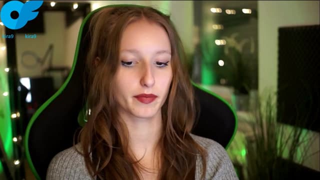 Gallery image thumbnail from Kira9's myfreecams stream on, 11/09/2025, 19:55 image 10 of 20