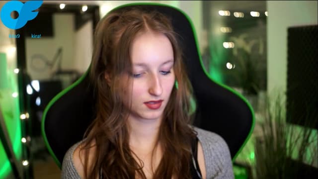 Gallery image thumbnail from Kira9's myfreecams stream on, 11/09/2025, 21:42 image 6 of 20