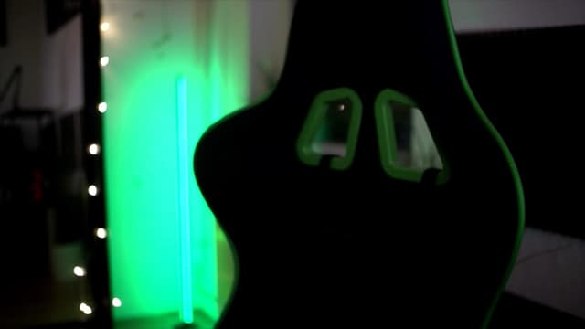 Gallery image thumbnail from Kira9's myfreecams stream on, 11/16/2025, 19:22 image 10 of 20