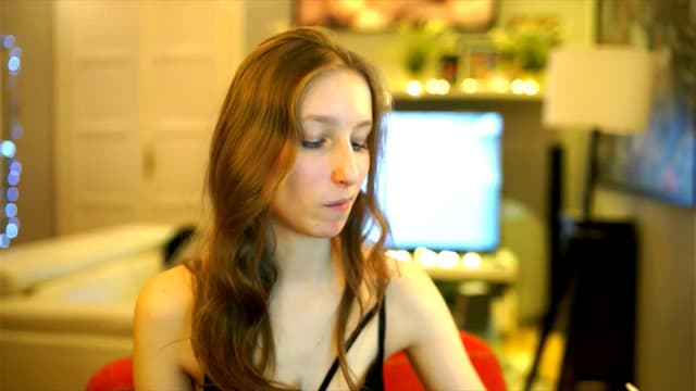 Gallery image thumbnail from Kira9's myfreecams stream on, 12/08/2025, 21:17 image 17 of 20