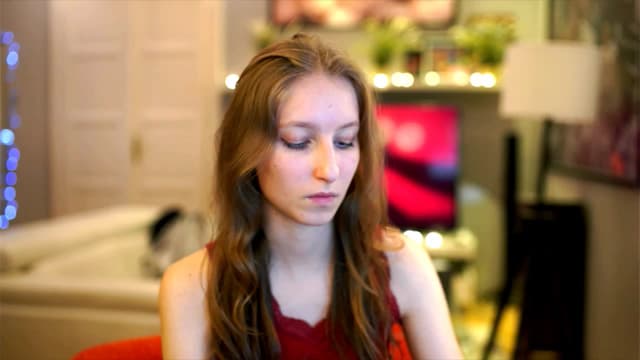 Gallery image thumbnail from Kira9's myfreecams stream on, 12/08/2025, 21:17 image 9 of 20