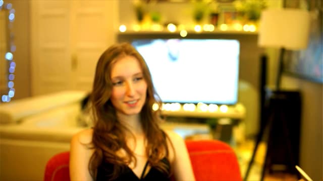 Gallery image thumbnail from Kira9's myfreecams stream on, 12/08/2025, 21:17 image 20 of 20