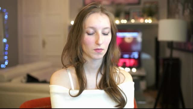 Gallery image thumbnail from Kira9's myfreecams stream on, 12/15/2025, 19:35 image 3 of 20
