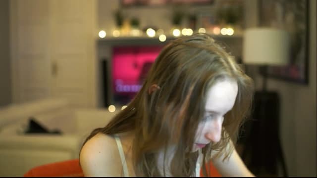 Gallery image thumbnail from Kira9's myfreecams stream on, 12/15/2025, 22:00 image 20 of 20