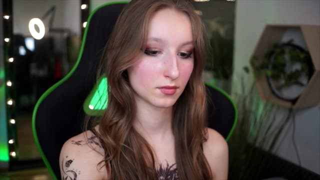 Gallery image thumbnail from Kira9's myfreecams stream on, 01/01/2026, 17:06 image 6 of 20