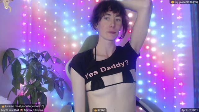 Gallery image thumbnail from Kira_'s myfreecams stream on, 04/16/2025, 24:11 image 12 of 20