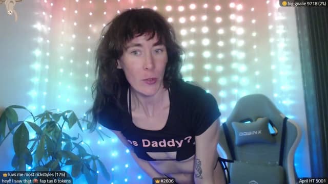 Gallery image thumbnail from Kira_'s myfreecams stream on, 04/16/2025, 24:45 image 16 of 20