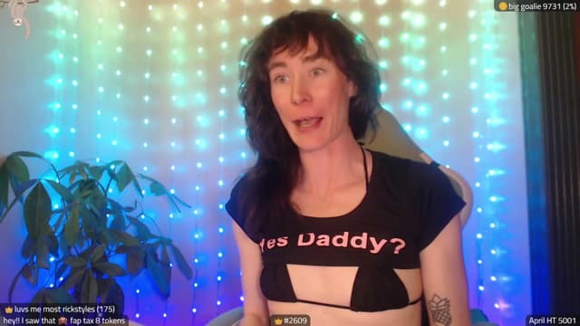 Gallery image thumbnail from Kira_'s myfreecams stream on, 04/16/2025, 24:45 image 4 of 20