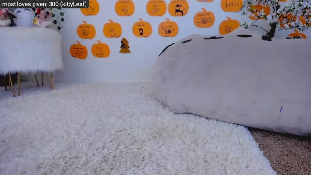 Gallery image thumbnail from Kitty's myfreecams stream on, 11/21/2022, 06:09 image 7 of 20