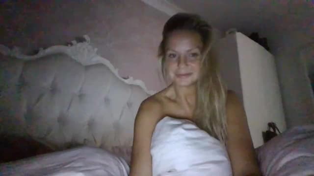 Gallery image thumbnail from Klo35's myfreecams stream on, 08/23/2023, 08:05 image 8 of 20