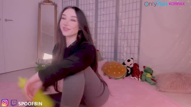Gallery image thumbnail from Korra's myfreecams stream on, 11/16/2022, 08:40 image 4 of 20