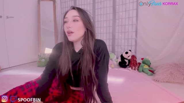 Gallery image thumbnail from Korra's myfreecams stream on, 11/17/2022, 08:39 image 5 of 20