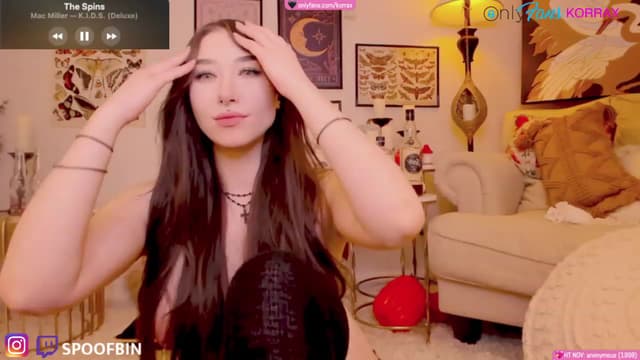 Gallery image thumbnail from Korra's myfreecams stream on, 11/11/2023, 10:48 image 19 of 20