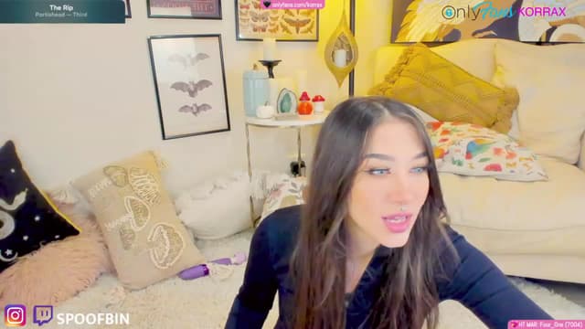 Gallery image thumbnail from Korra's myfreecams stream on, 03/06/2024, 11:09 image 3 of 20