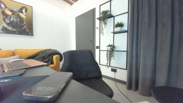 Gallery image thumbnail from L_y_d's myfreecams stream on, 11/22/2024, 20:37 image 19 of 20