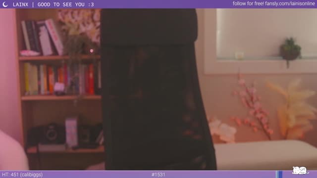 Gallery image thumbnail from Lainx's myfreecams stream on, 11/19/2023, 07:46 image 10 of 20