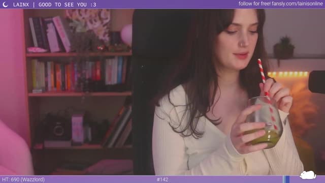 Gallery image thumbnail from Lainx's myfreecams stream on, 01/02/2024, 12:43 image 10 of 20