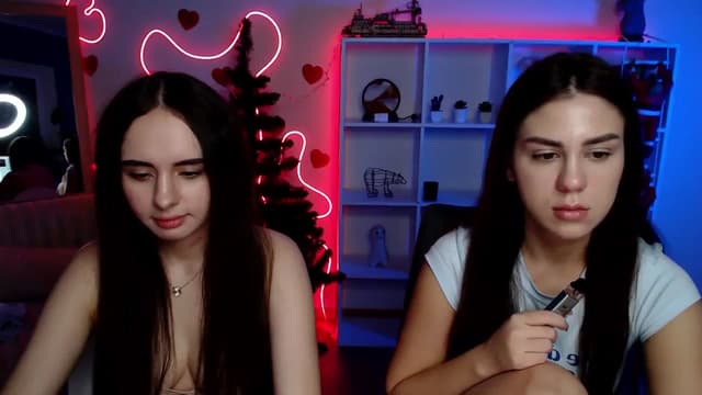 Gallery image thumbnail from Lally's myfreecams stream on, 12/26/2025, 24:01 image 13 of 20