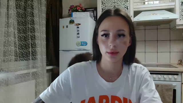 Gallery image thumbnail from LanaG's myfreecams stream on, 05/18/2026, 22:07 image 17 of 20