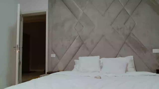 Gallery image thumbnail from LexiQ's myfreecams stream on, 05/07/2023, 04:25 image 18 of 20