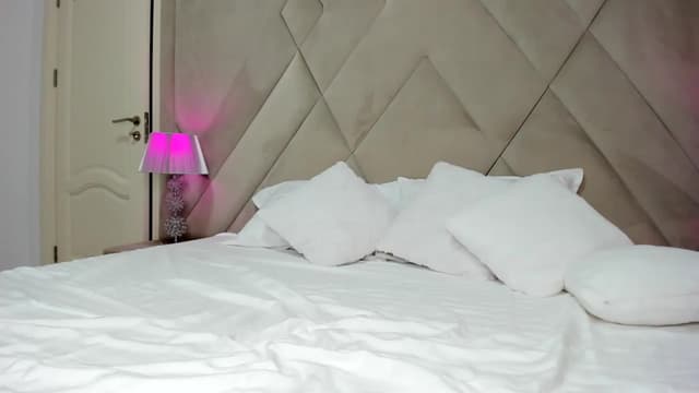 Gallery image thumbnail from LexiQ's myfreecams stream on, 05/02/2024, 05:05 image 5 of 20