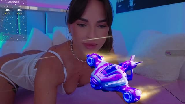 Gallery image thumbnail from LexiQ's myfreecams stream on, 06/13/2025, 04:15 image 7 of 20