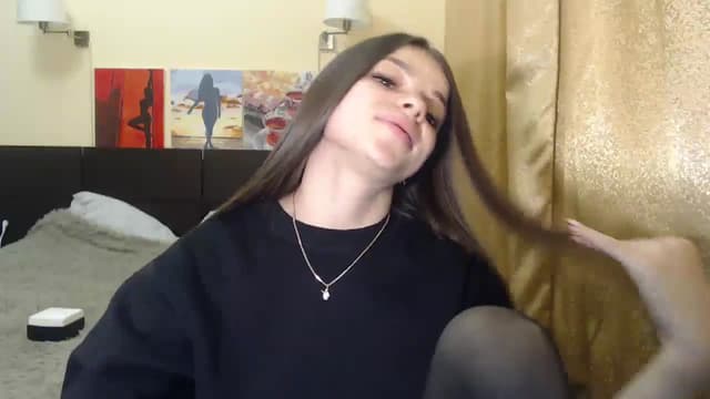 Gallery image thumbnail from LiX__'s myfreecams stream on, 01/03/2025, 18:21 image 4 of 20