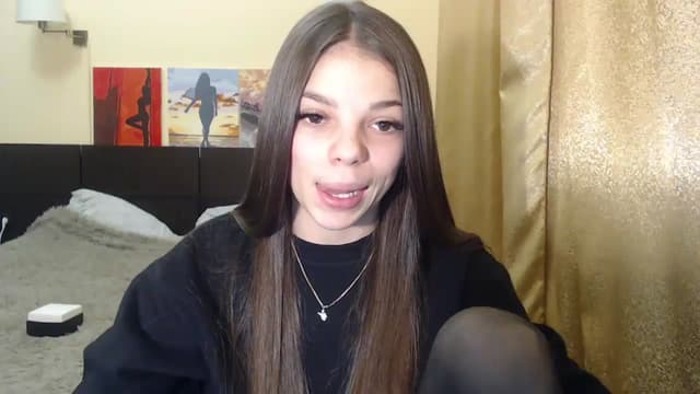 Gallery image thumbnail from LiX__'s myfreecams stream on, 01/03/2025, 18:21 image 1 of 20