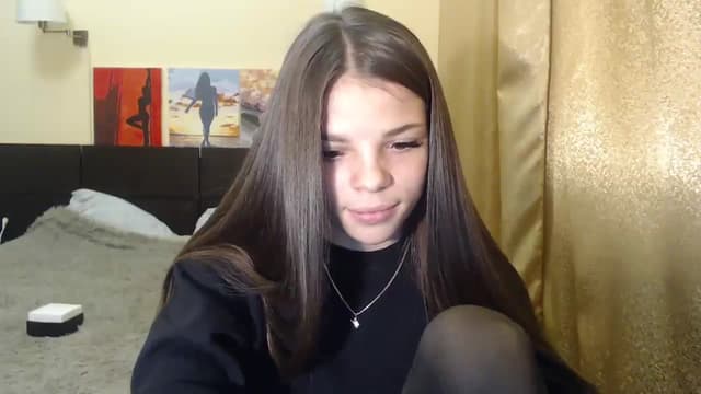 Gallery image thumbnail from LiX__'s myfreecams stream on, 01/03/2025, 18:21 image 14 of 20