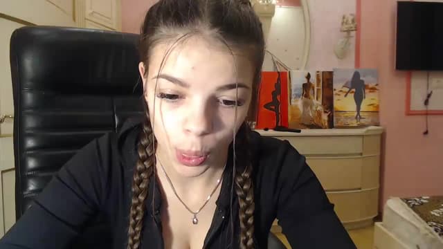 Gallery image thumbnail from LiX__'s myfreecams stream on, 01/24/2025, 15:38 image 17 of 20