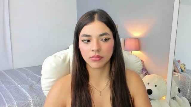 Gallery image thumbnail from Liaa_'s myfreecams stream on, 05/19/2026, 24:00 image 4 of 20