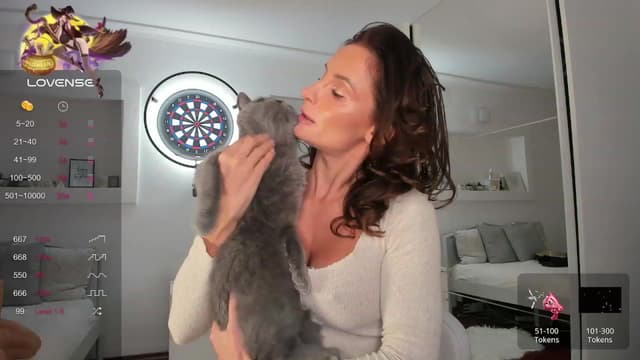 Gallery image thumbnail from Lilie's myfreecams stream on, 11/24/2023, 18:39 image 9 of 20