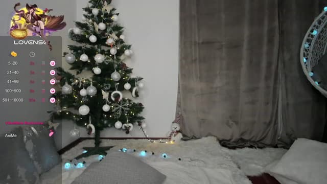 Gallery image thumbnail from Lilie's myfreecams stream on, 12/10/2023, 20:19 image 16 of 20