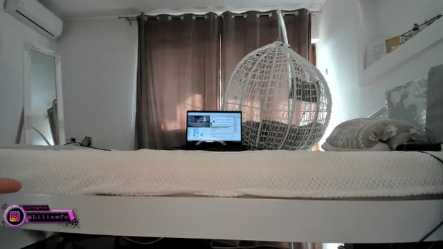 Gallery image thumbnail from Lilie's myfreecams stream on, 01/26/2025, 10:04 image 10 of 20