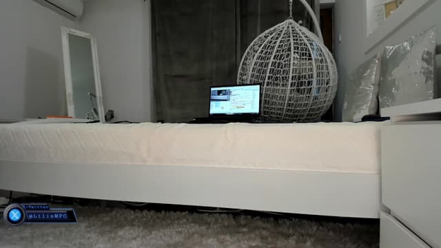 Gallery image thumbnail from Lilie's myfreecams stream on, 03/15/2025, 16:40 image 14 of 20